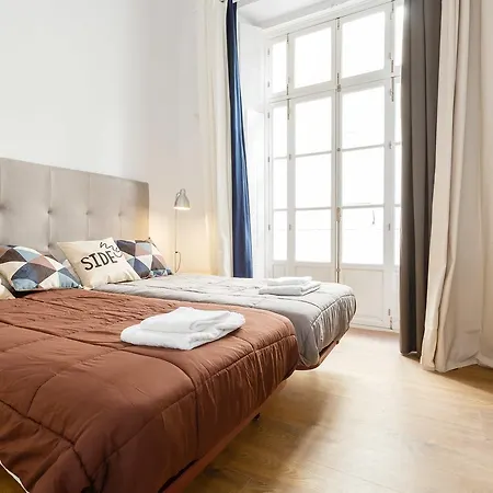 Flamenco Grupo Ac Gestion * كاديز